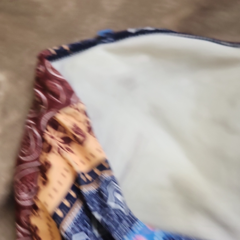 Colorful Patterned Bikini Set - Picture 9 of 10